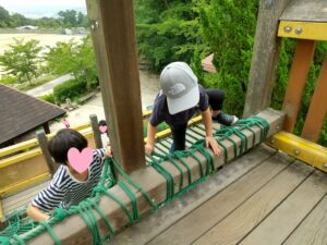 生駒山麓公園で公園遊び